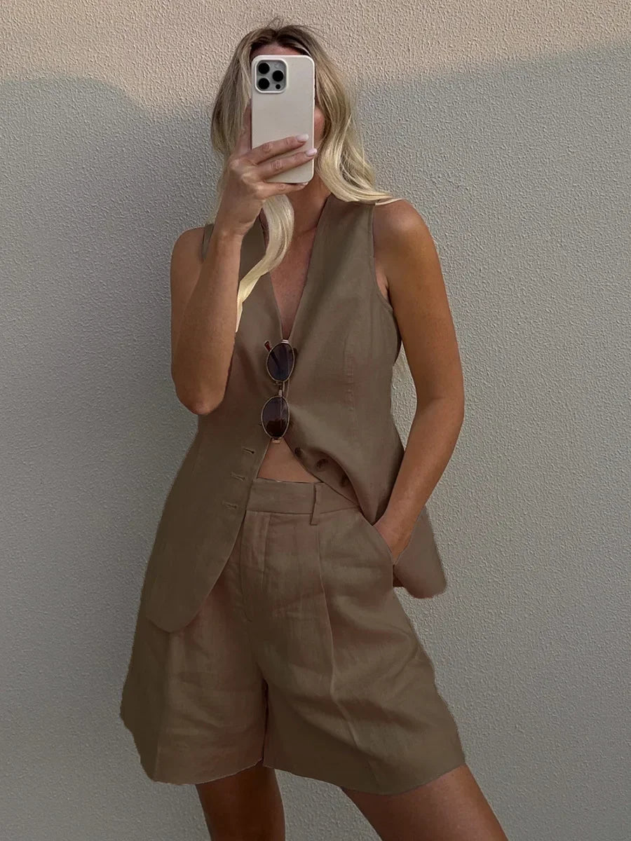 Casual Chic Linen and Cotton Set